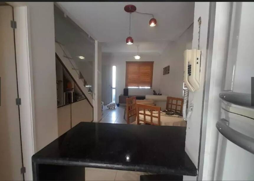 VENDE-SE CASA CONDOMÍNIO CAMINHOS DA SERRA IV