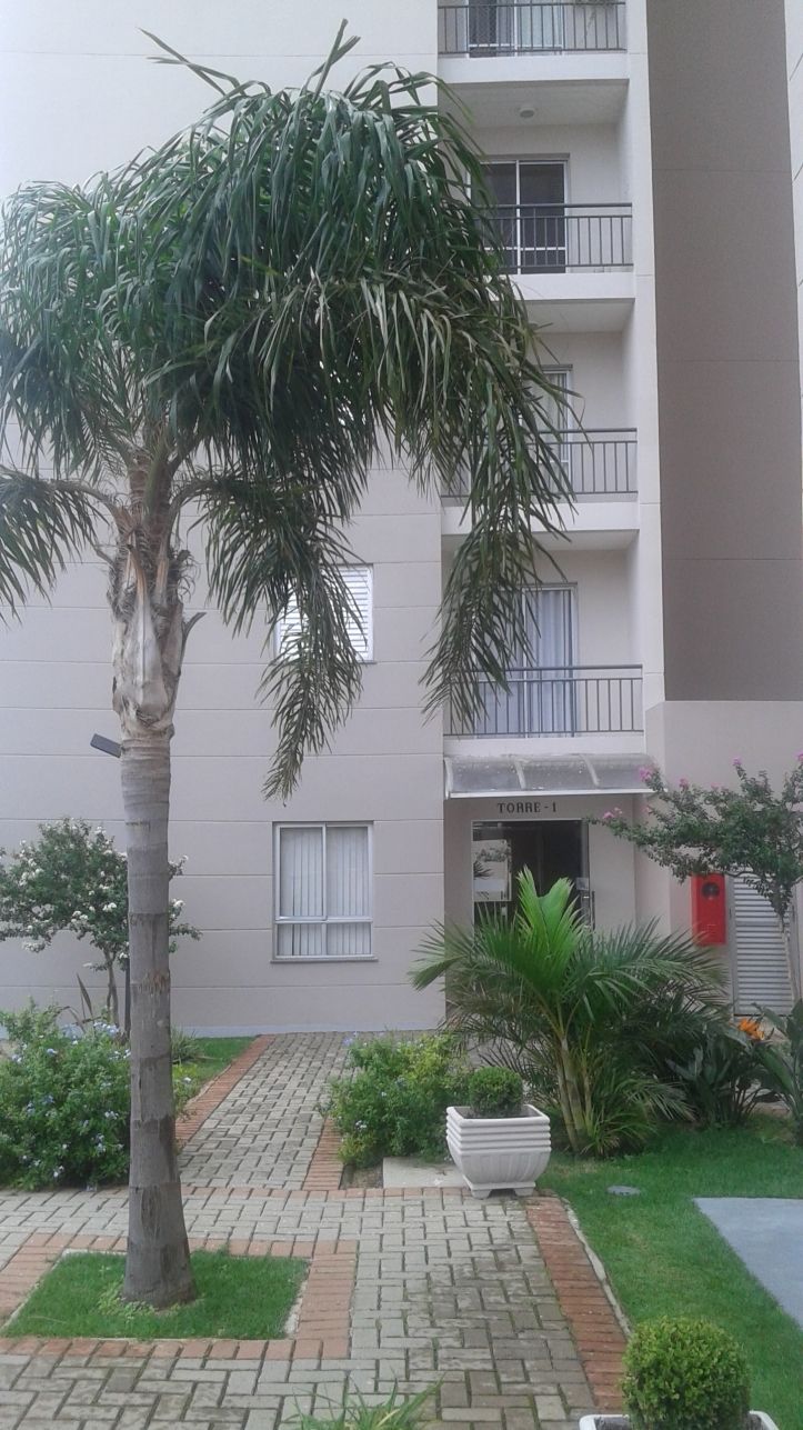 vende-se apartamento em ótima localização
