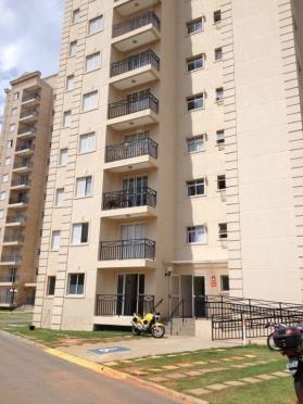 Vende-se apartamento no bairro do retiro condomínio Majestic