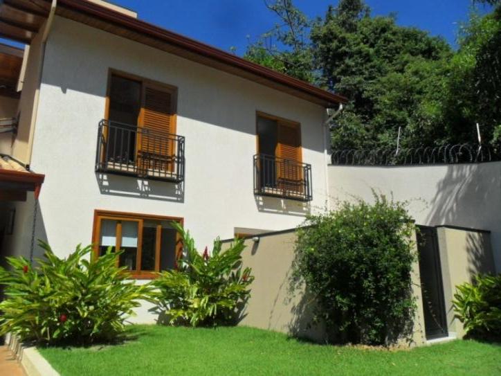 casa 4 dormitórios condomínio santa Tereza em jundiai