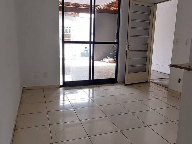 #950 - Casa para Venda em Jundiaí - SP - 1